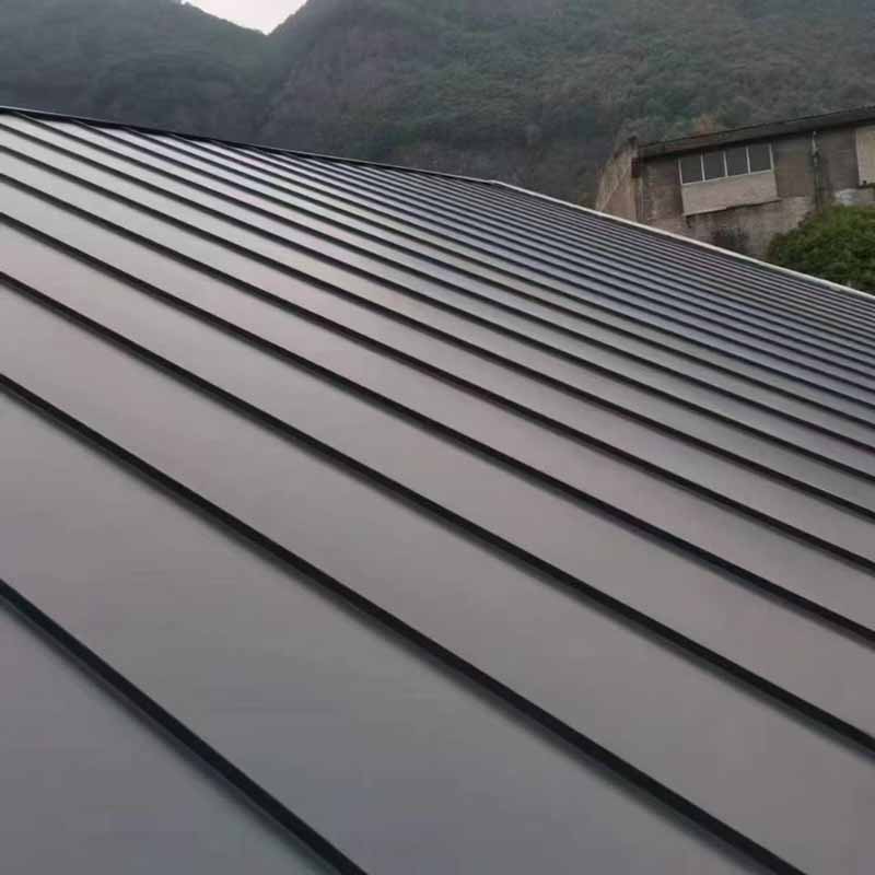 临高金属屋面板的应用场合及其优缺点？